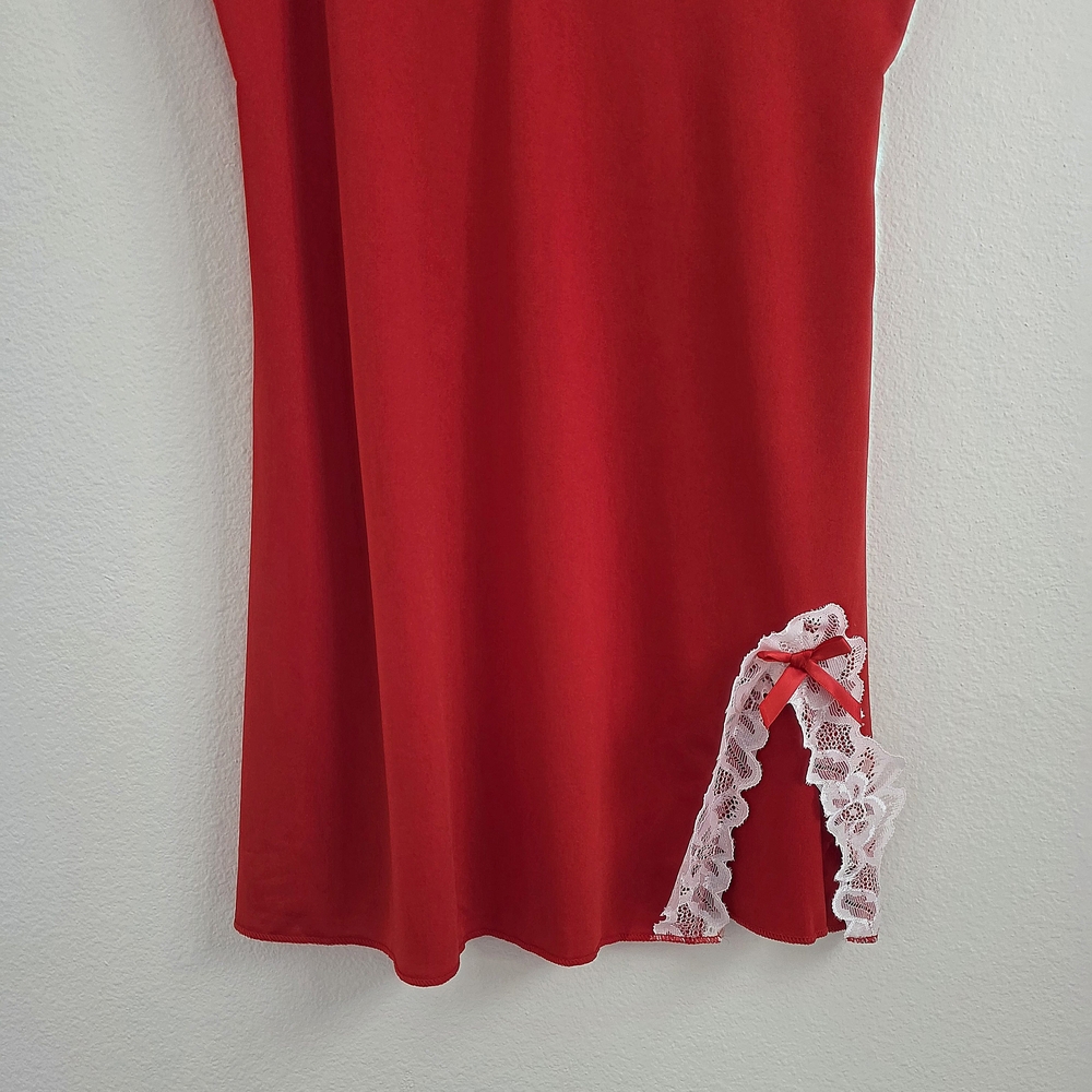 NWOT Valentines DAY Red Lace Trim Chemise - Picture 3 of 4